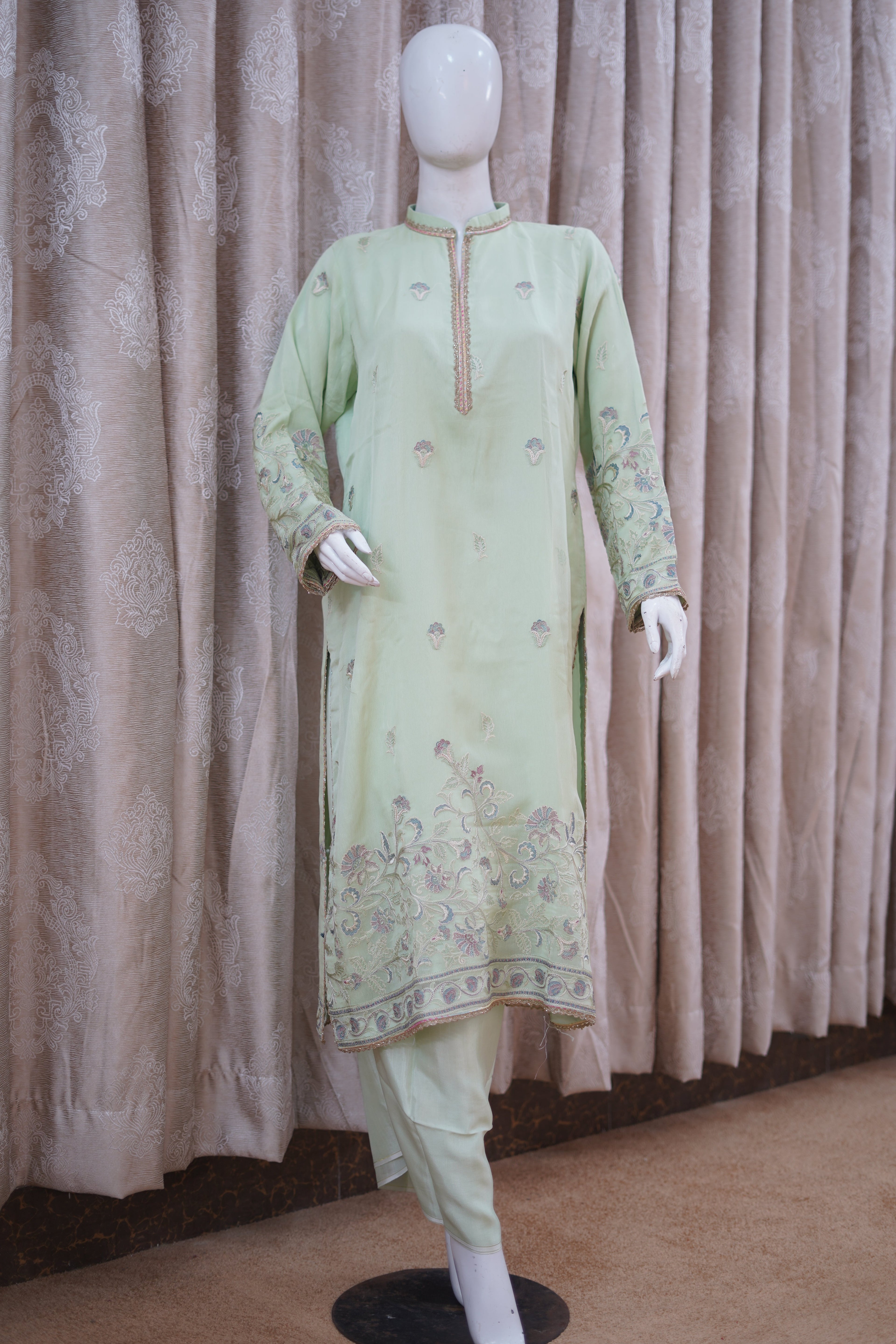 Khilat by Hera – Pistachio Green Embroidered Chiffon 3-Piece Unstitched Suit
