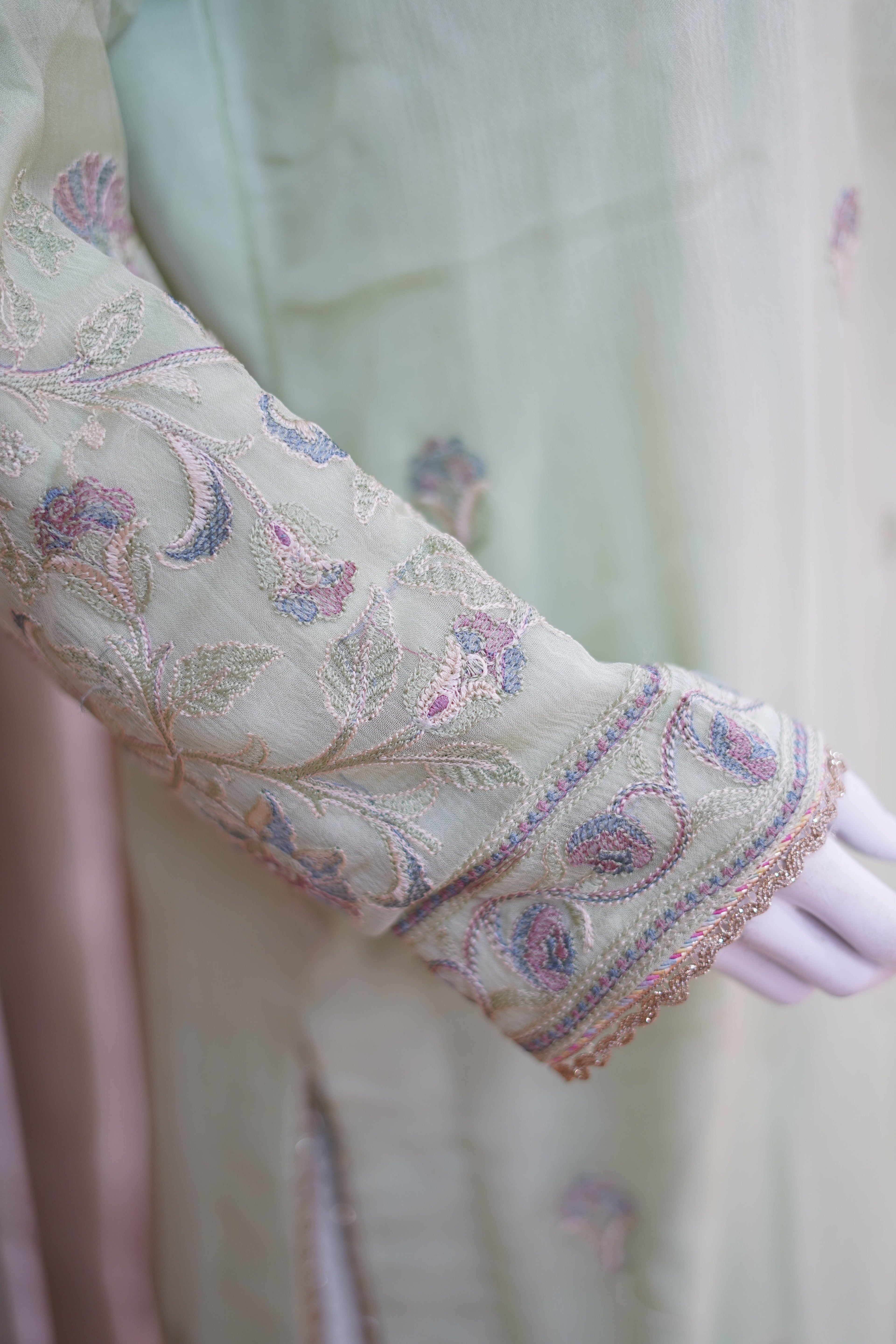 Khilat by Hera – Pistachio Green Embroidered Chiffon 3-Piece Unstitched Suit