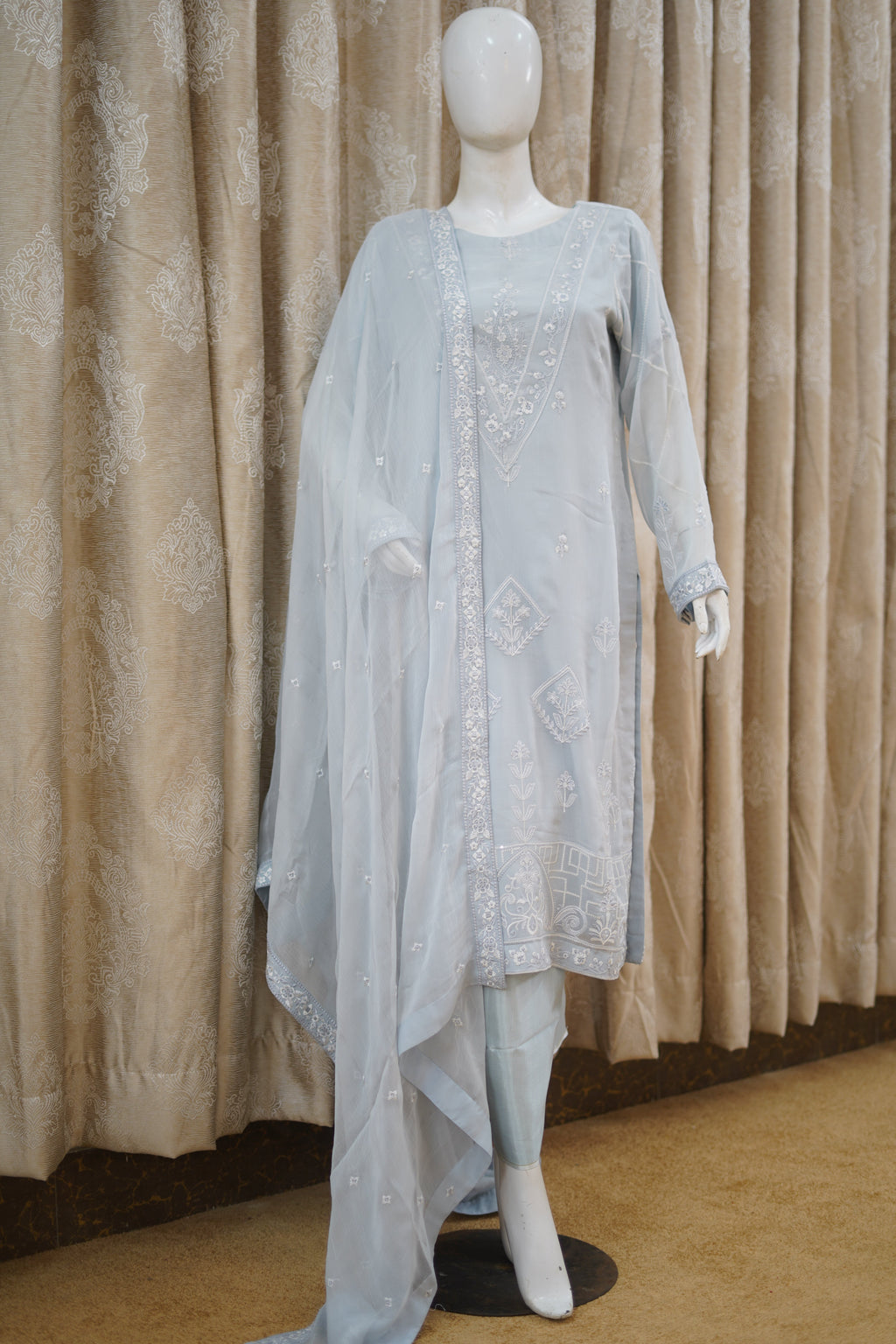 Khilat by Hera – Cool Blue-Grey Embroidered Chiffon 3-Piece Unstitched Suit