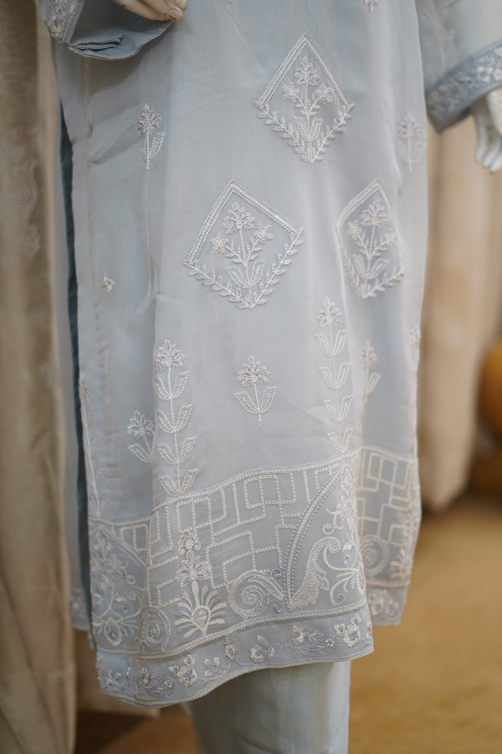 Khilat by Hera – Cool Blue-Grey Embroidered Chiffon 3-Piece Unstitched Suit